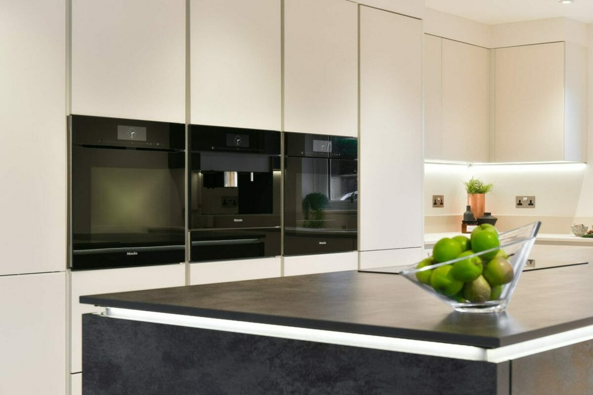 Eye Level Kitchen Ovens