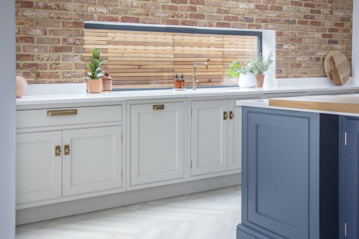 Modern Open Plan Handleless Kitchen